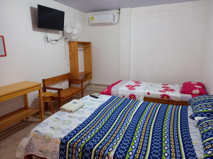 Bedroom 2, Hotel CHAFO, Leticia