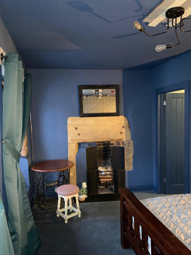 Bedroom 2, Hope and Anchor, Derbyshire
