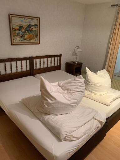 Bedroom 15