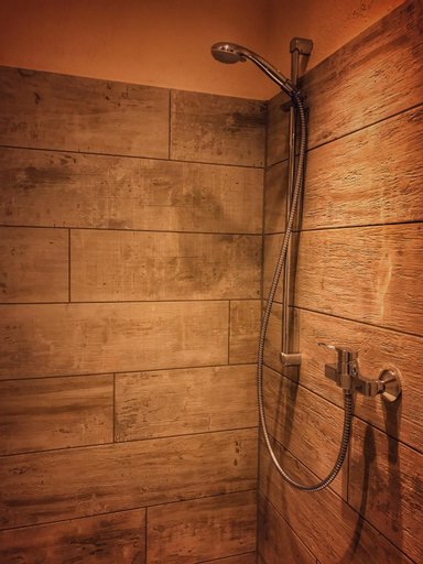 Bathroom 7