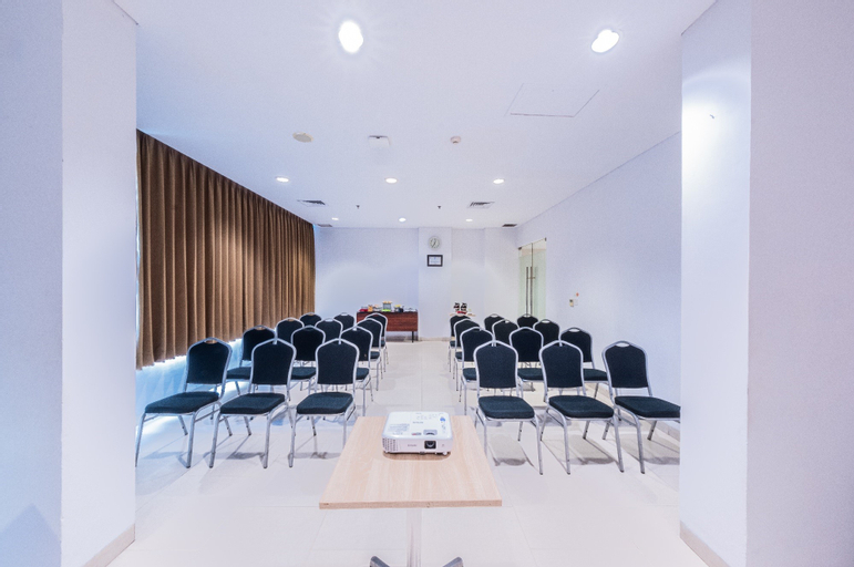 Business Facilities 28