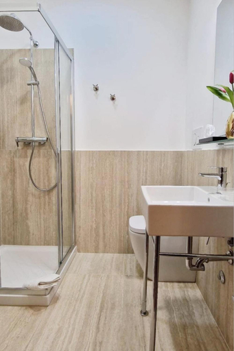 Bathroom 4, Boncompagni Suite, Rome