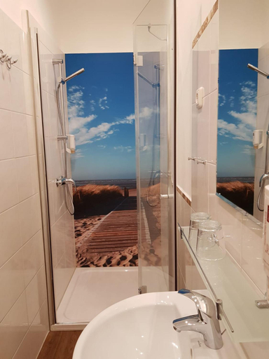 Bathroom 2, Hotel Fernsicht, Nordfriesland