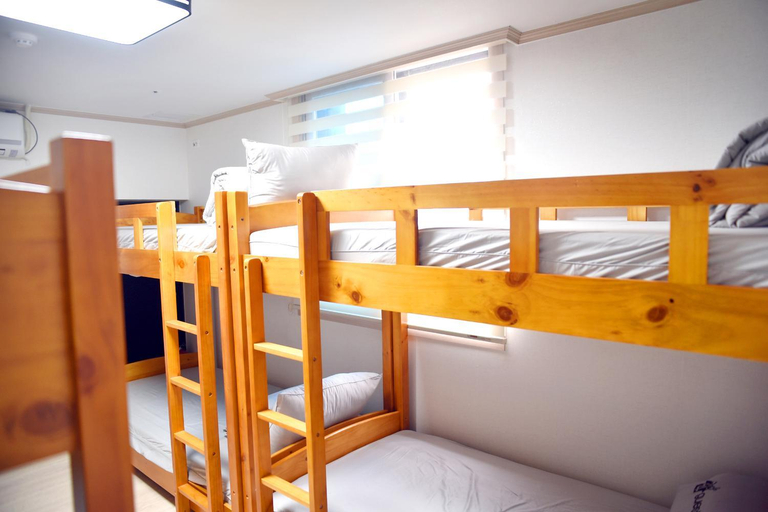 Bedroom 4, 24 Guesthouse Suncheon, Suncheon