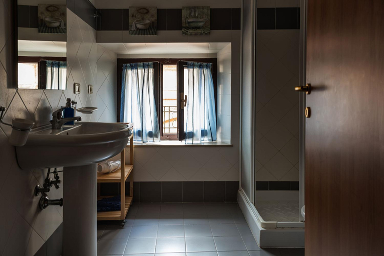 Bedroom 3, Bellarmino Boutique Apartments, Montepulciano, Siena