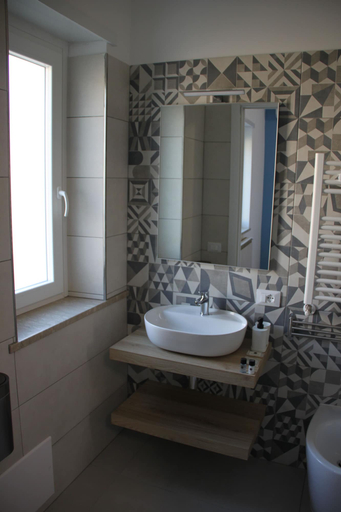 Bathroom 5, B&B Il Melograno, Rome
