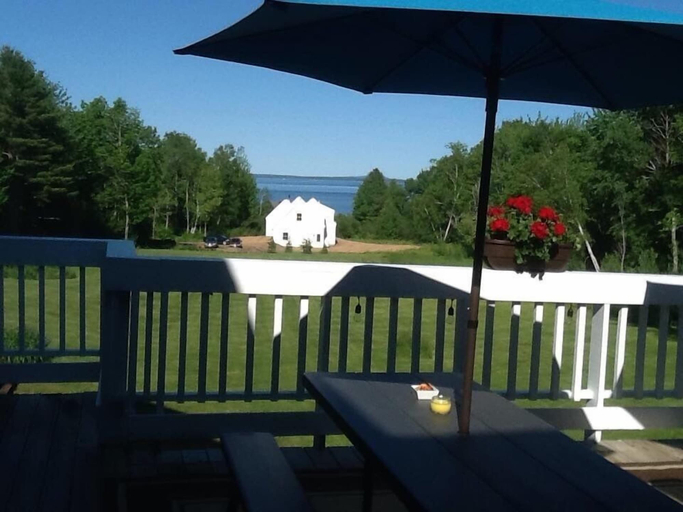 Others 5, The Northport Inn & Lodge, Waldo