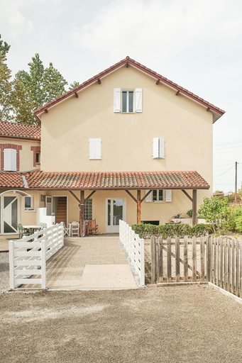 Exterior & Views 1, Belle location proche de Dax avec parking et toute commodite, Landes