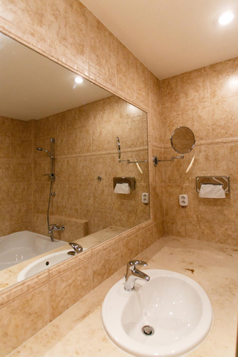 Bathroom 4, Hotel Panorama, Plzeň