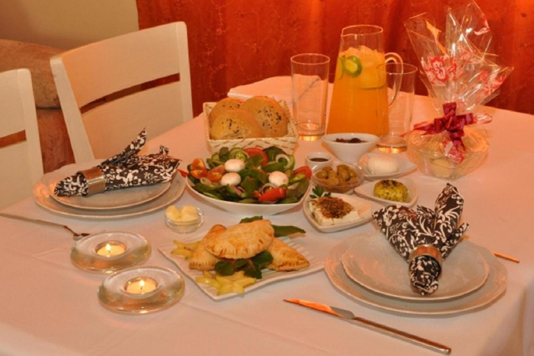 Food & Drinks 4, Lakeside Terrace