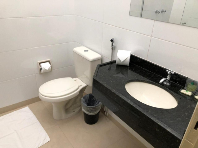 Bathroom 3, Perola Verde Hotel, Birigui