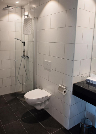 Bathroom 5, Quality Hotel Oresund, Landskrona