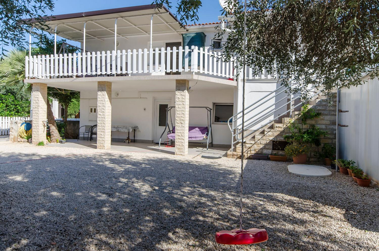 Exterior & Views 2, Apartments Zdenko, Vir