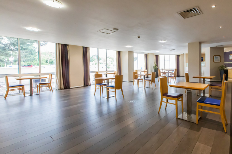 Food & Drinks 5, Holiday Inn Express NORWICH by IHG, Norfolk