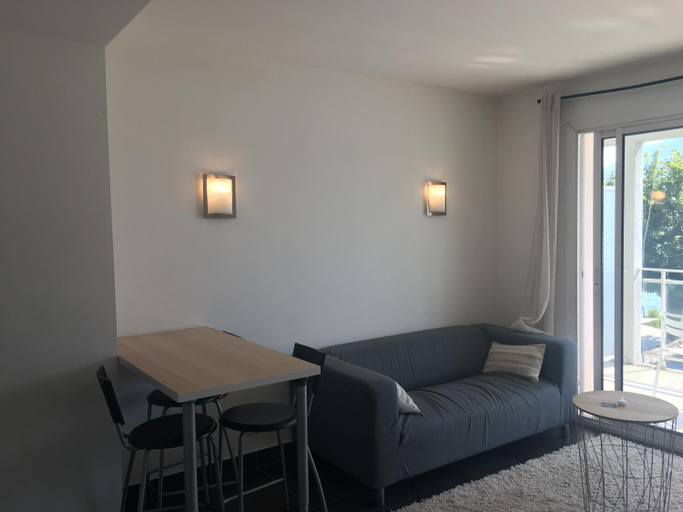 Others 2, RESIDENCE DU PORT, Savoie