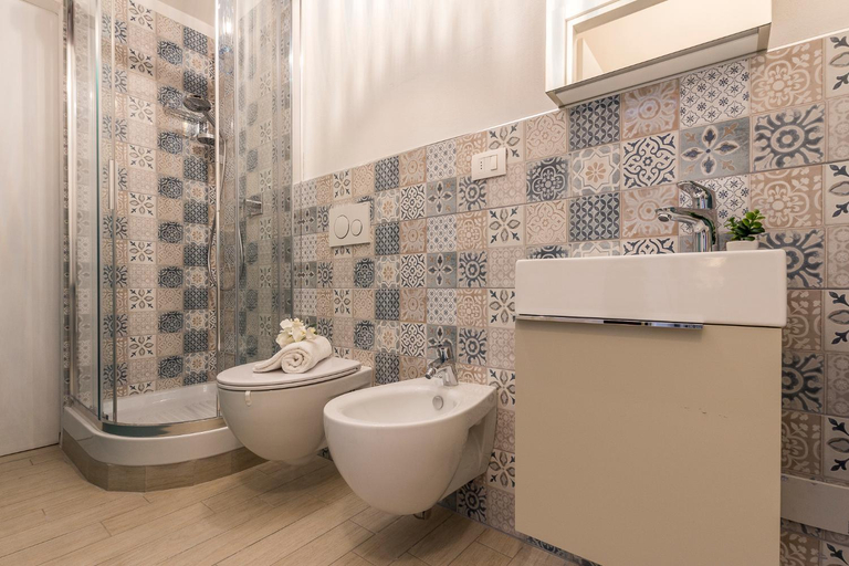 Bathroom 3, Emma & Olga Apartments -In the city Centre-, Florence