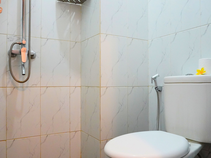 Bathroom 17