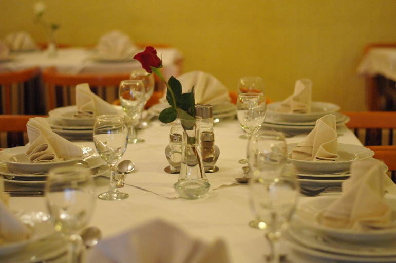 Food & Drinks 4, Hotel Galerija, Zagreb