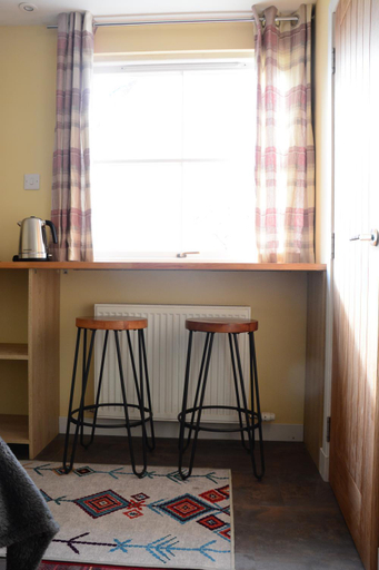 Others 4, Room at the Back, 2 George Street, Highland