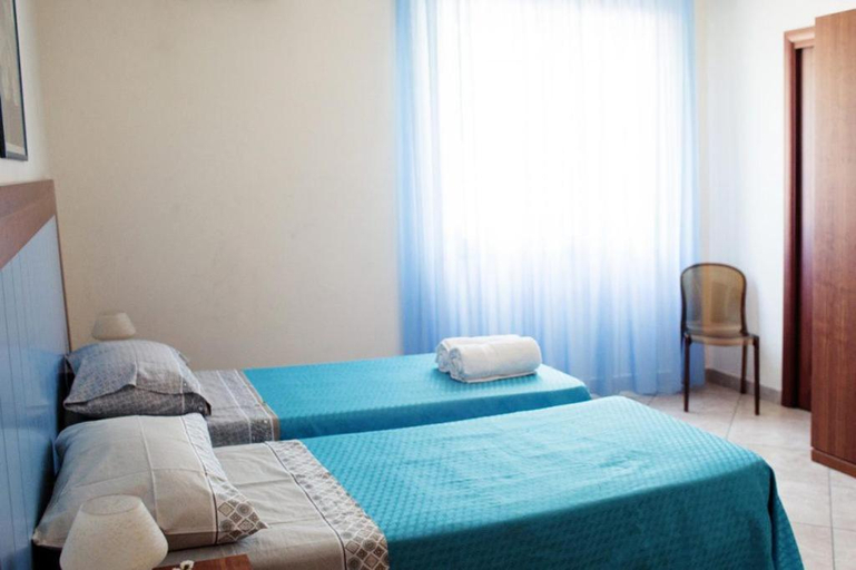 Others 5, A'Luara, Reggio Di Calabria