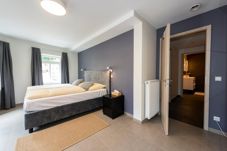 Bedroom 3, Hotel - Restaurant " Victor Hugo", Vianden
