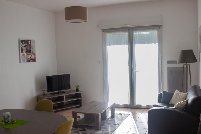 Others 5, Villa Saint Fort - Residence Services, Mayenne