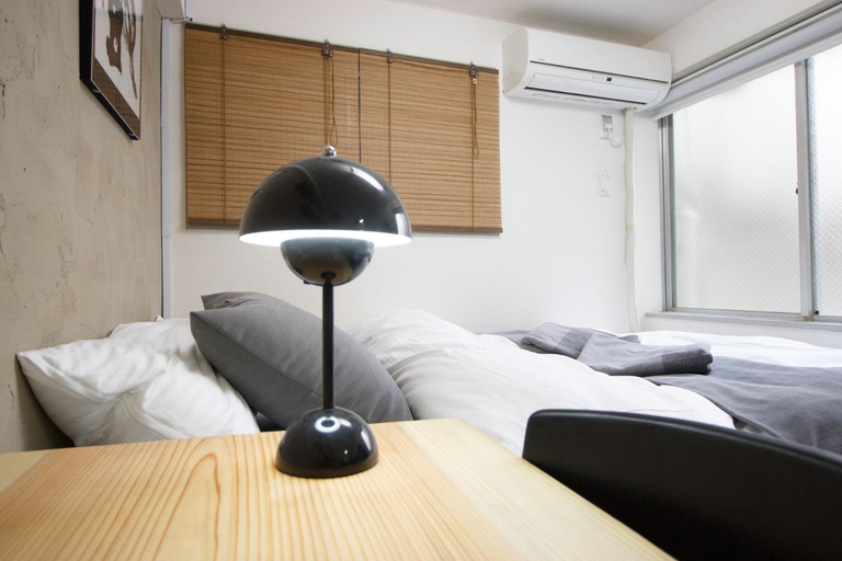 Kaku Studio Apartment Ikebukuro, Toshima