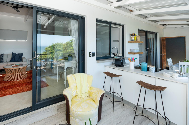 Others 3, The Beach Bungalow, eThekwini