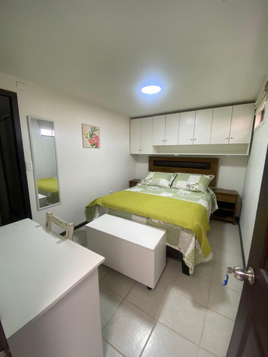 Others 2, Hostal Florecer, Malleco