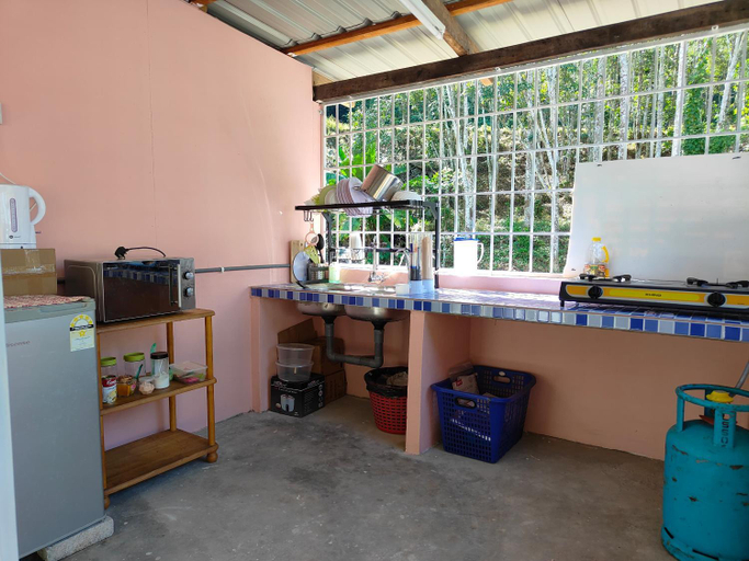 Food & Drinks 4, Homestay Teratak D`kemangi with Private Pool, Baling
