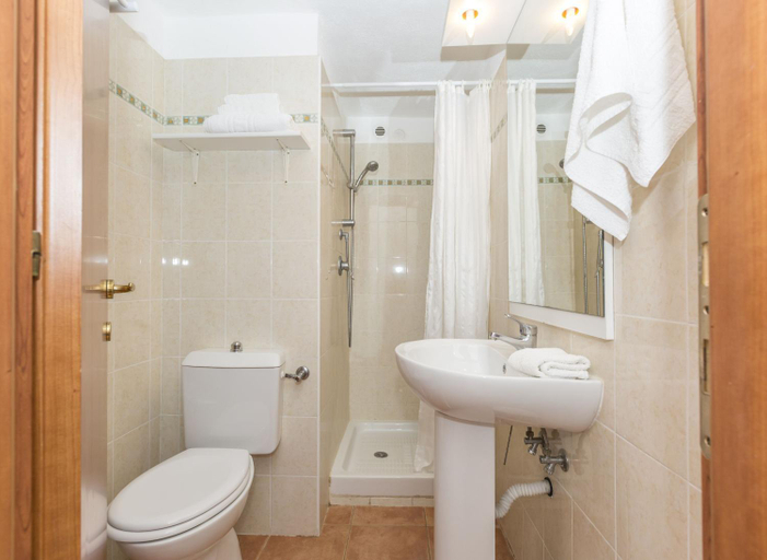 Bathroom, Residence Odalys Sognu di mare, Haute-Corse