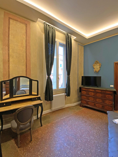 Others 5, Residenza del Duse, Bologna