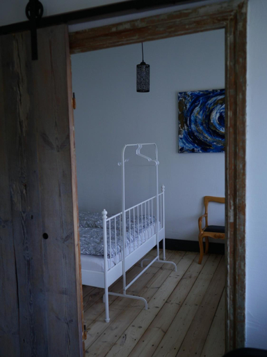 Others 3, Viesu nams Stella, Ventspils