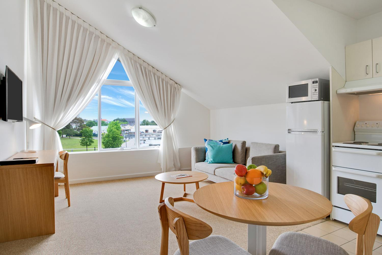 Others 3, MainStay Suites Williamstown, Melbourne