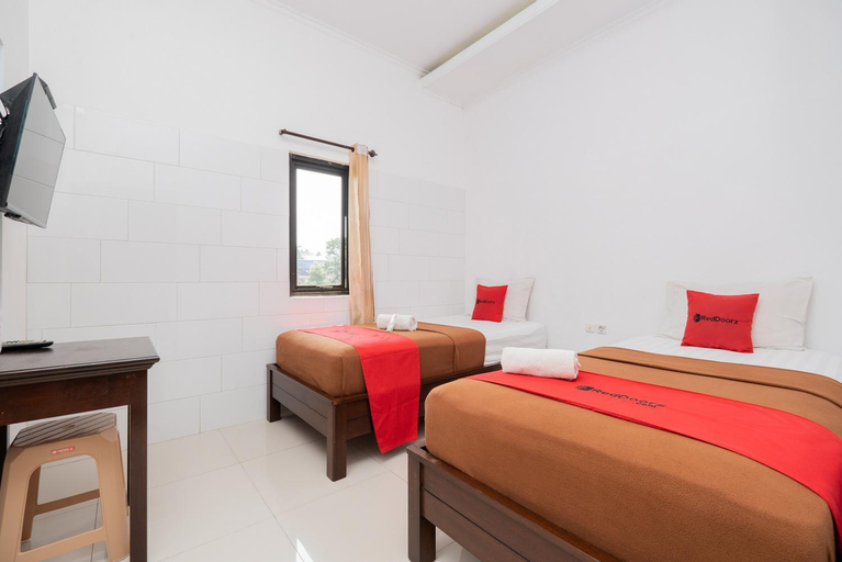 Bedroom 6