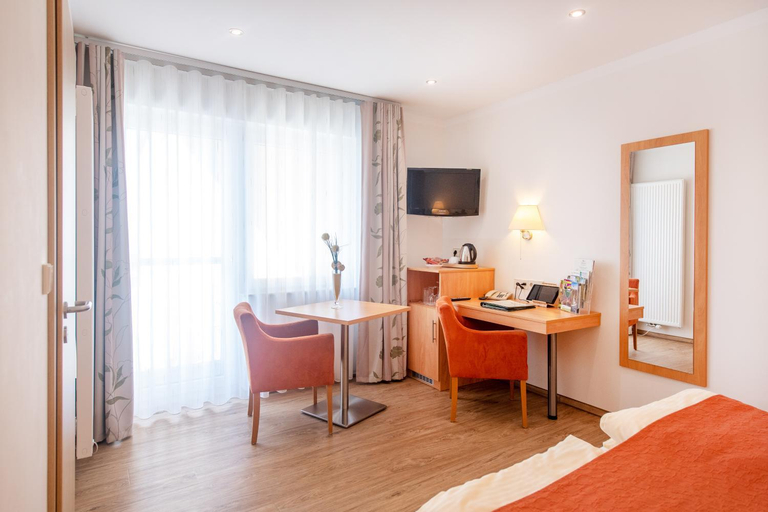 Bedroom 6