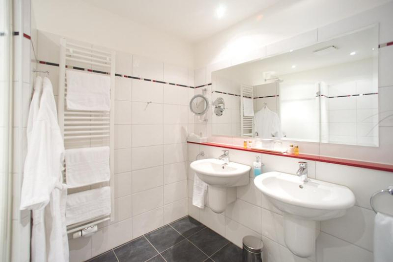 Bathroom 3, Hotel Aselager Mühle, Emsland