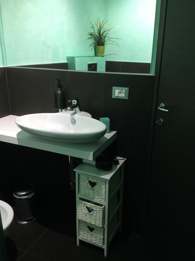 Bathroom 6
