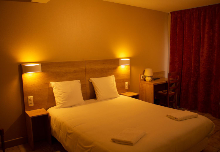 Others 4, Hotel Marinet, Ain