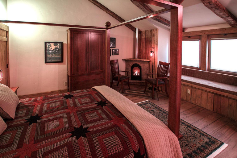 Bedroom 8
