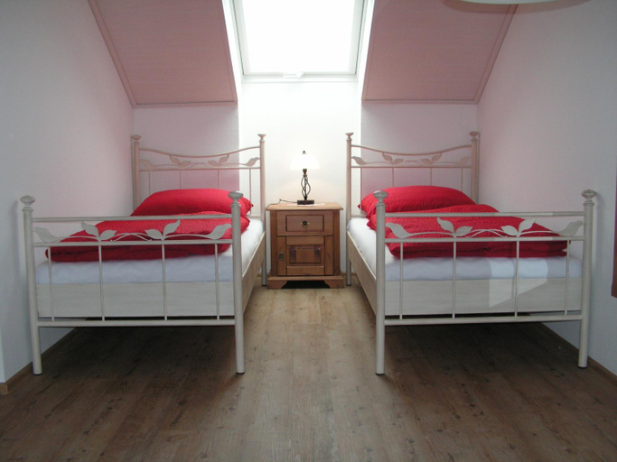Bedroom, Ferienappartements Bernhart, Mainz-Bingen