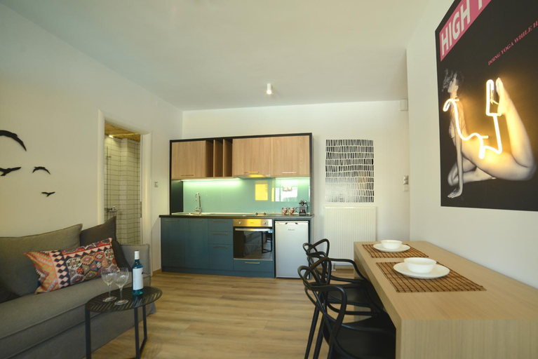 5, Mazi Rooms Ptolemeon, Central Macedonia