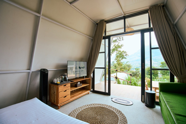 Bedroom 13