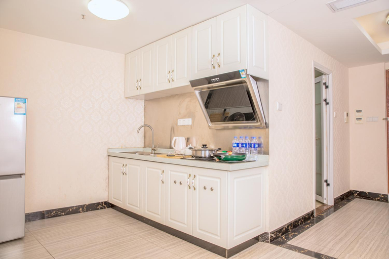 Dining Room 6