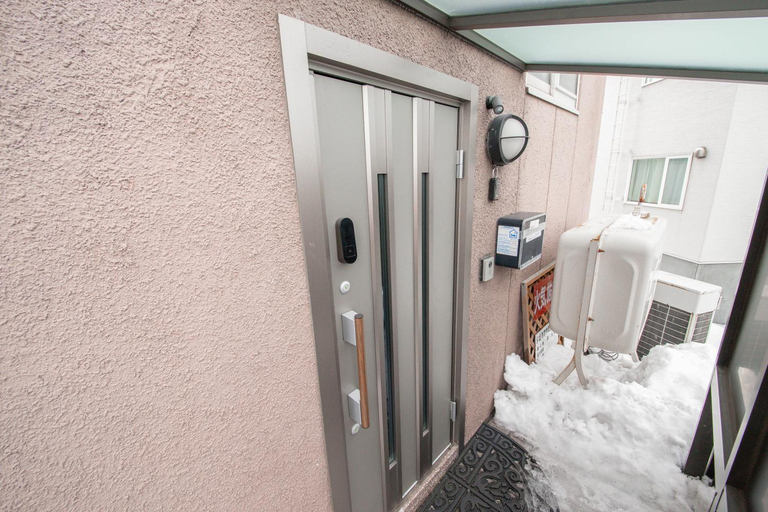 Others 4, ROADSIDE House, Sapporo