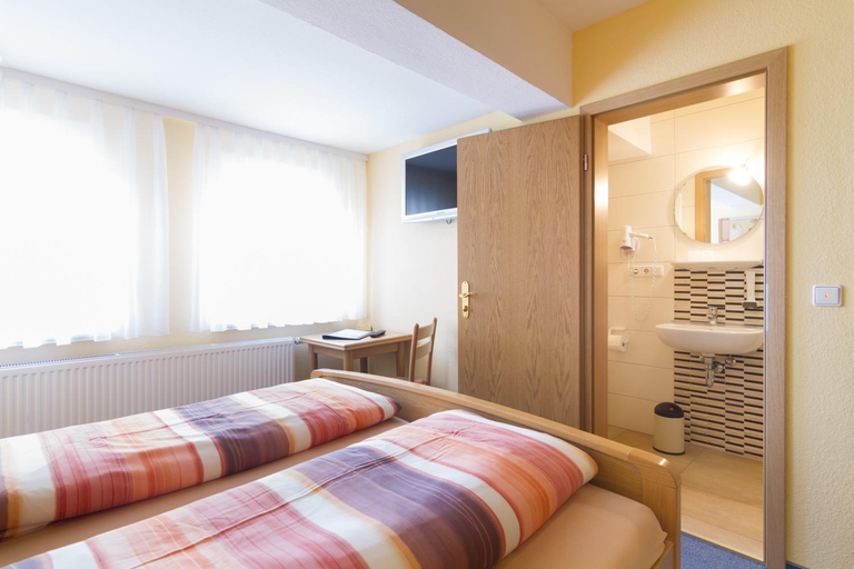Bedroom 4, Landgasthof Birkel, Ansbach