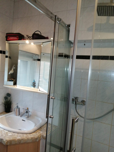 Bathroom 3, Apartment Ramersdorf, Bonn