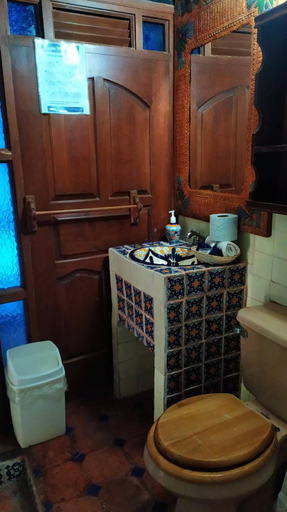 Bathroom, Casa Azul, Guanajuato