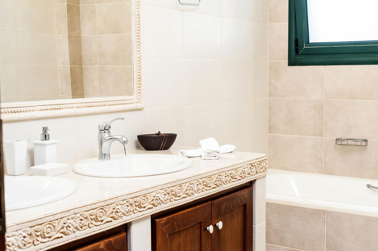 Bathroom 4, Villa Vallia - Villa Marina, Crete