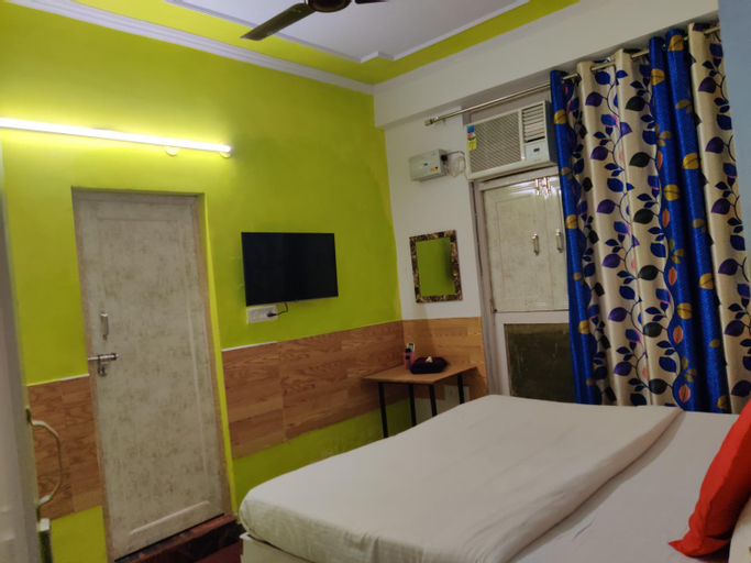 Bedroom 12